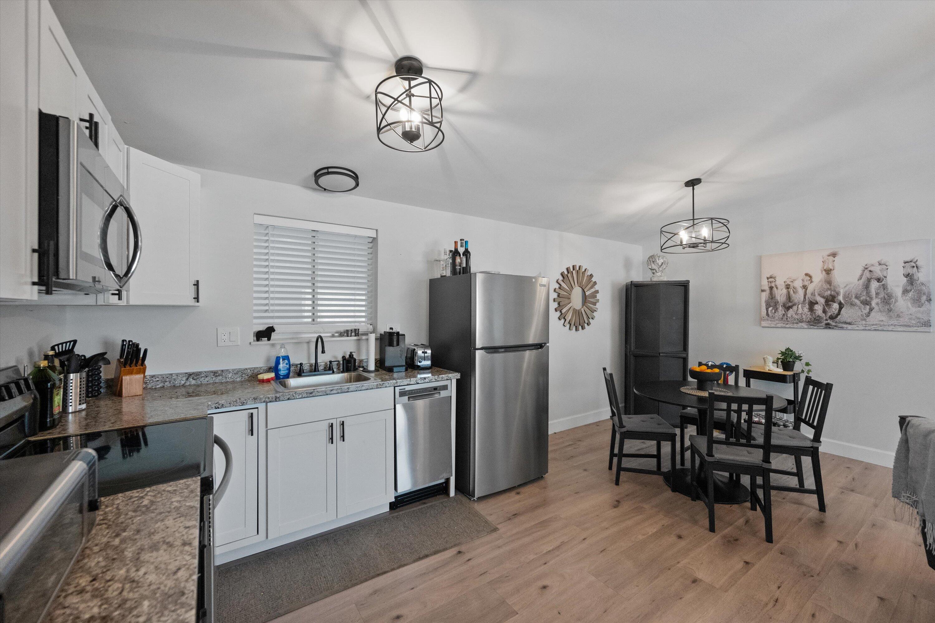 LOXAHATCHEE GROVES - Residential Lease