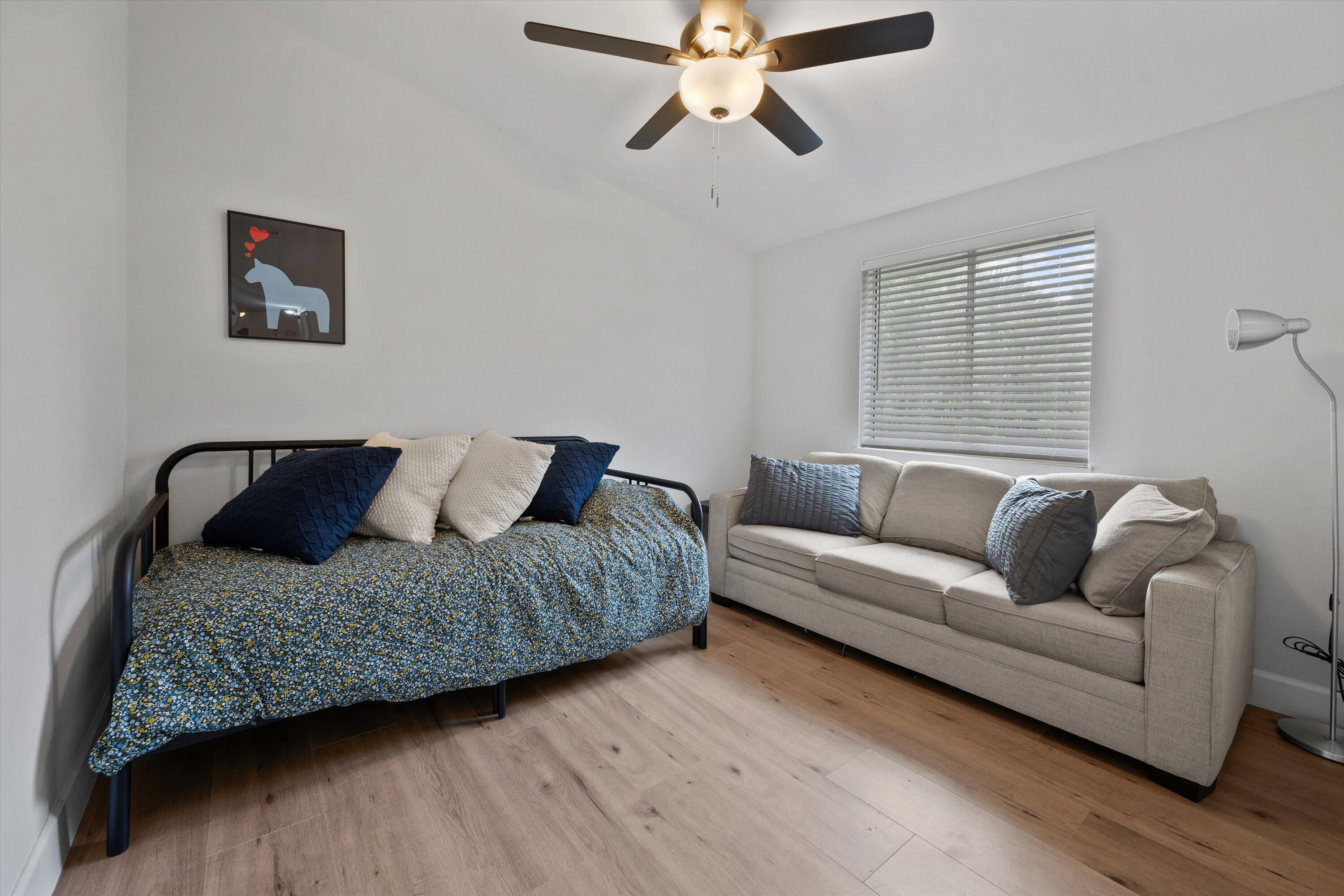 LOXAHATCHEE GROVES - Residential Lease