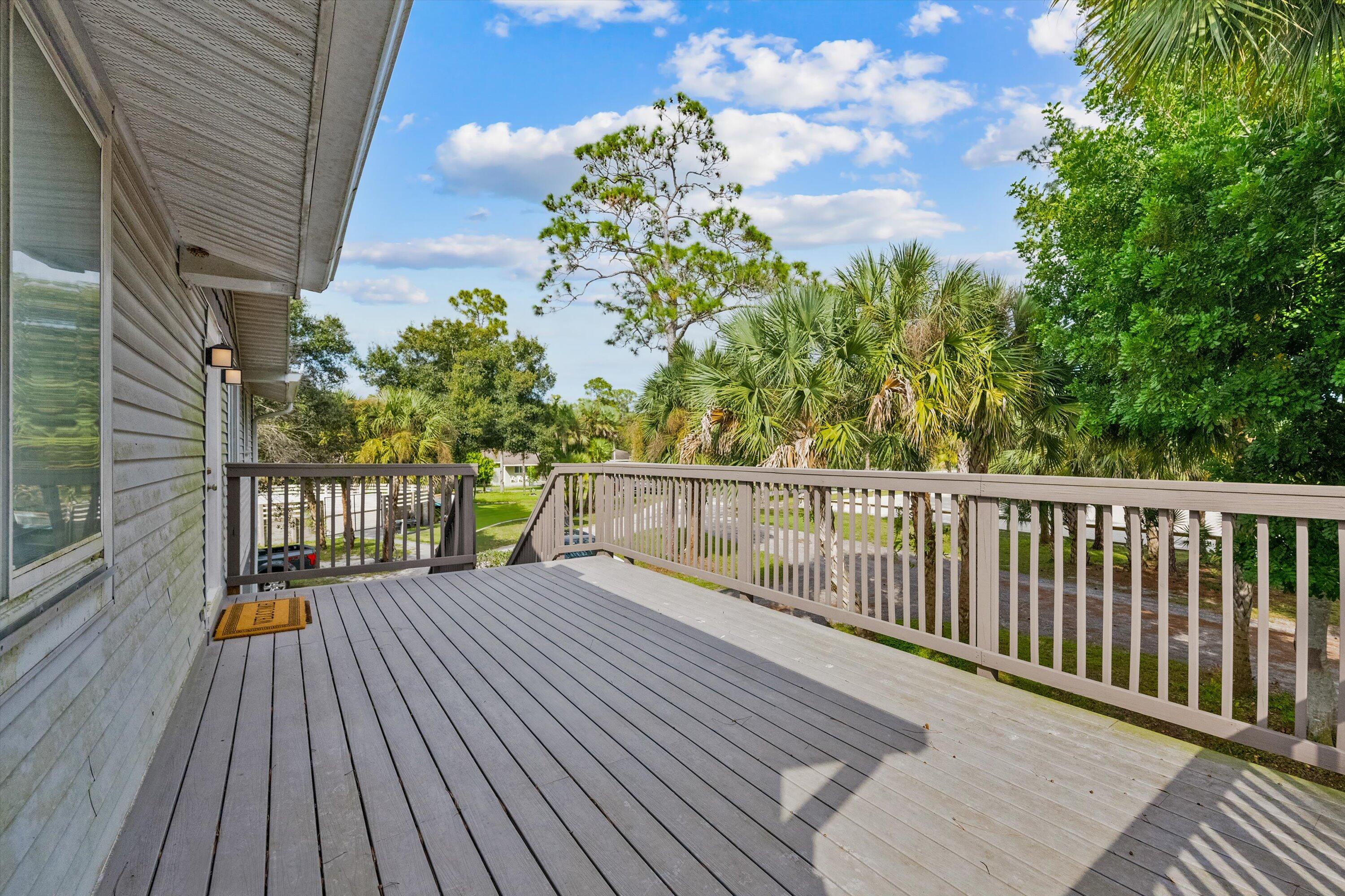 LOXAHATCHEE GROVES - Residential Lease