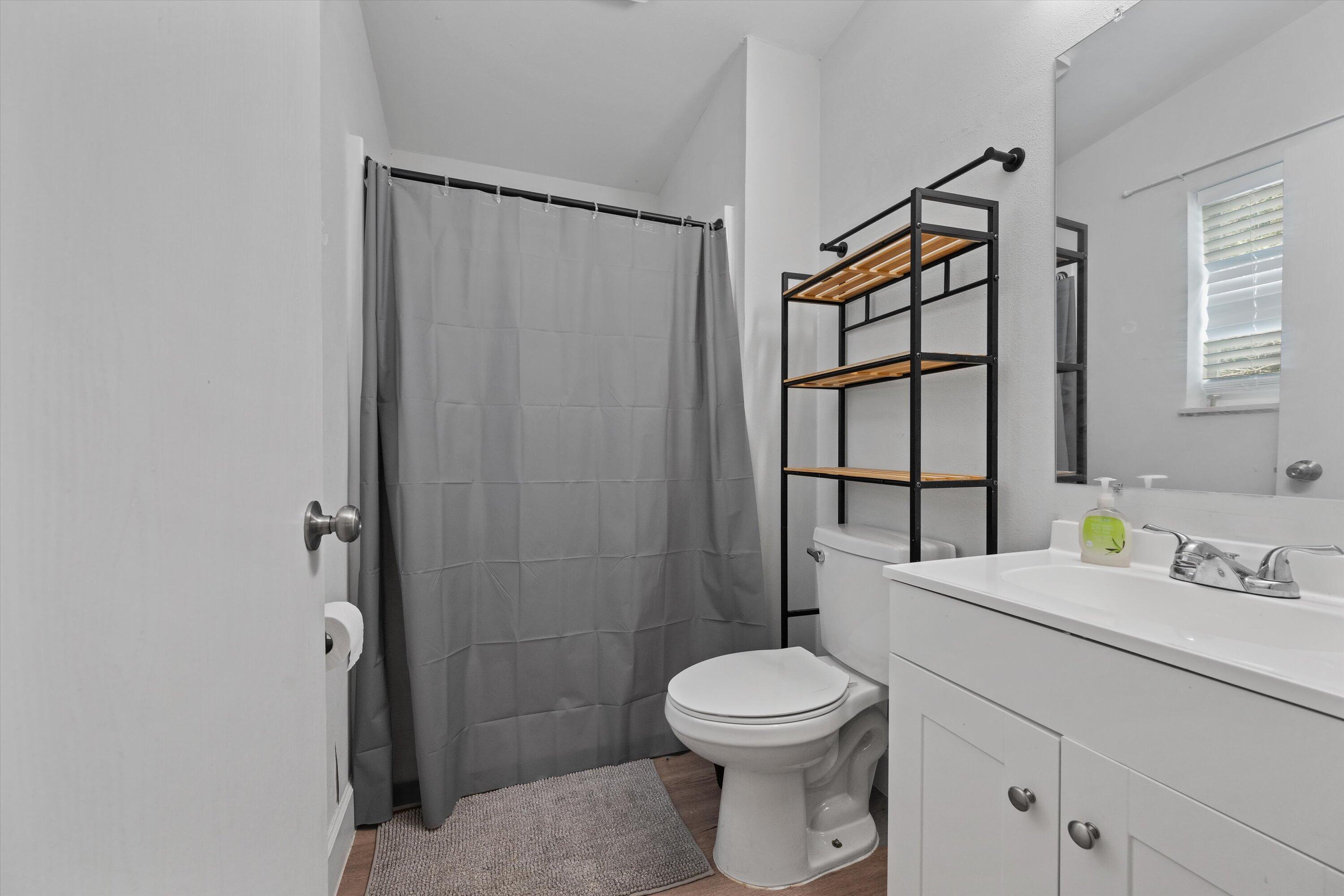 LOXAHATCHEE GROVES - Residential Lease