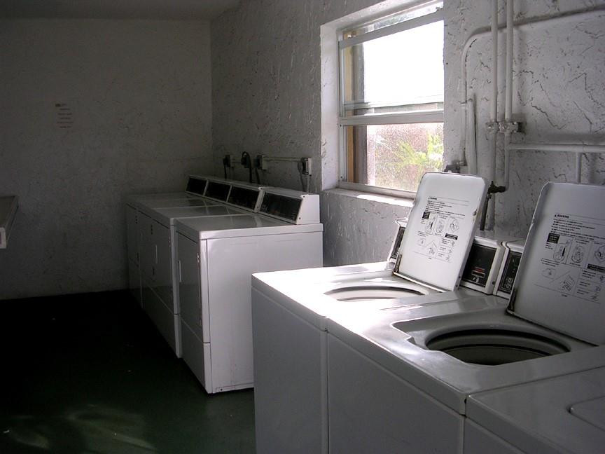 Village Park At Oakland C - Residential Lease