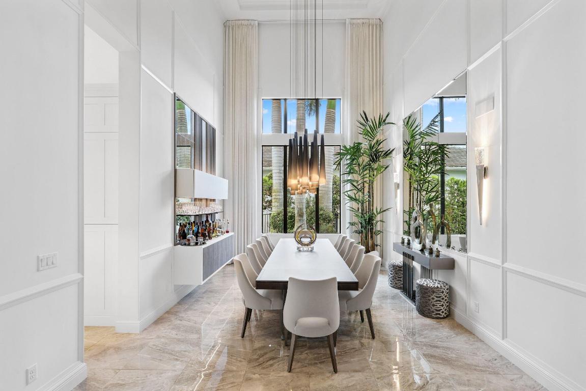 ROYAL PALM POLO - Residential