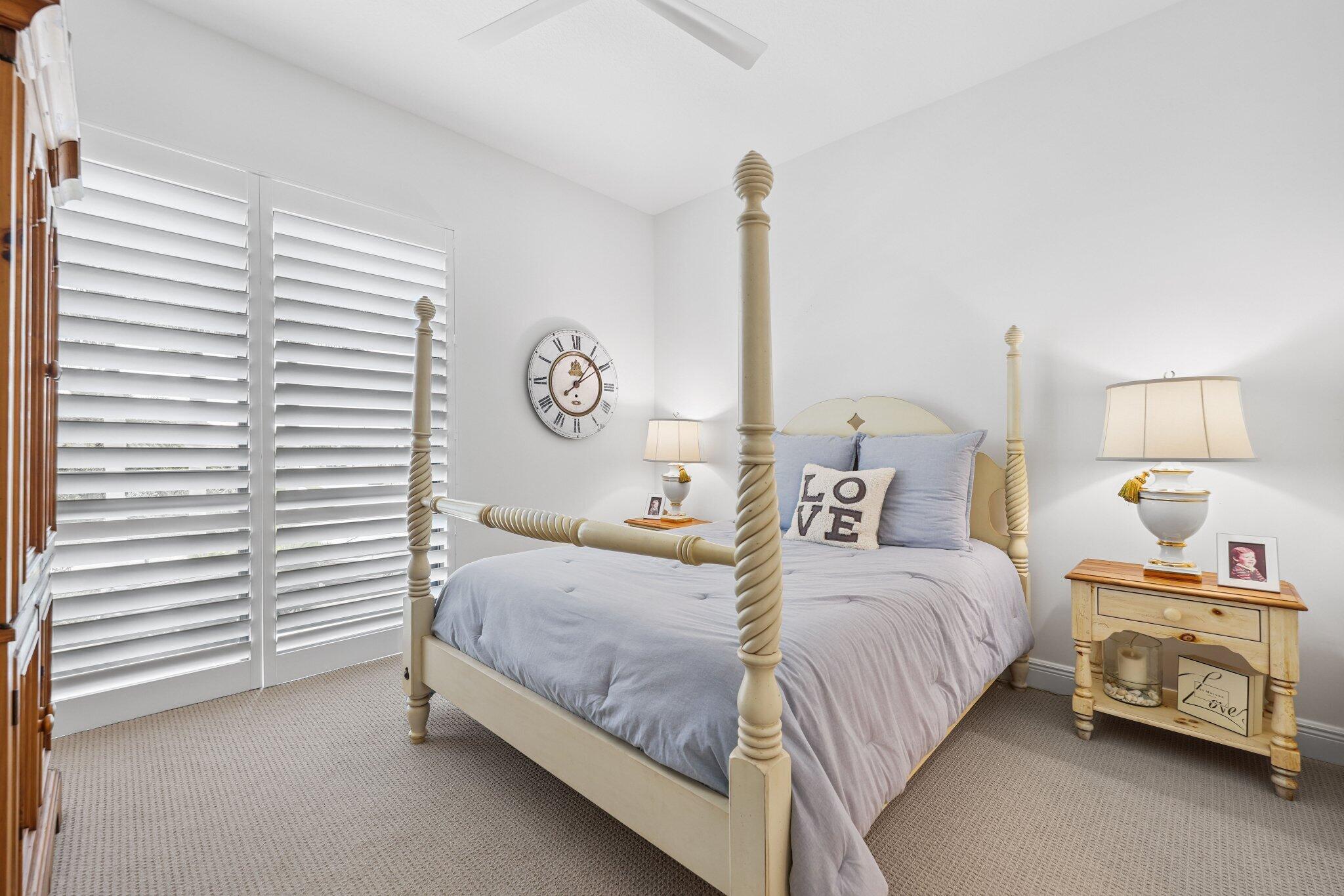 ROYAL PALM POLO - Residential