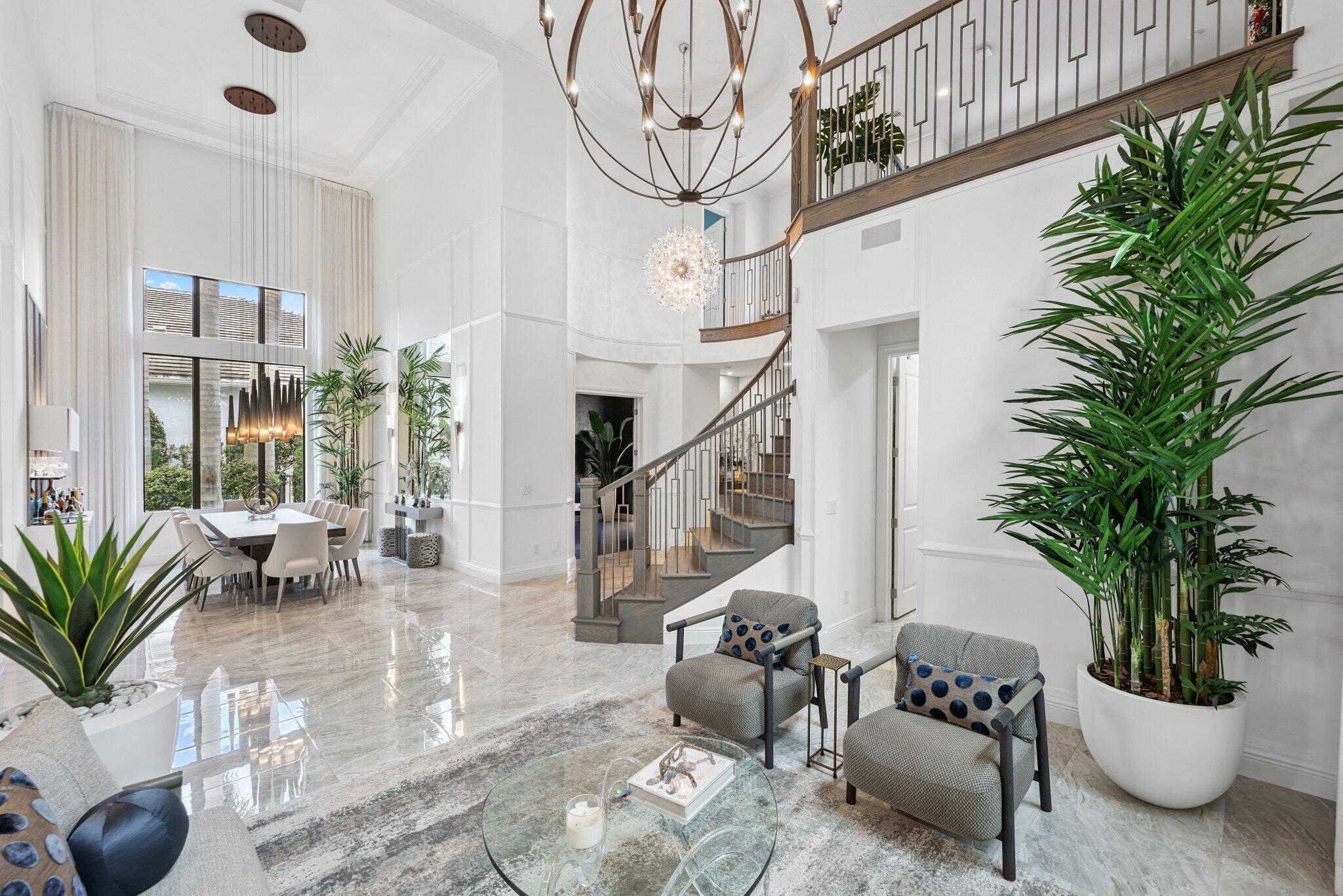 ROYAL PALM POLO - Residential