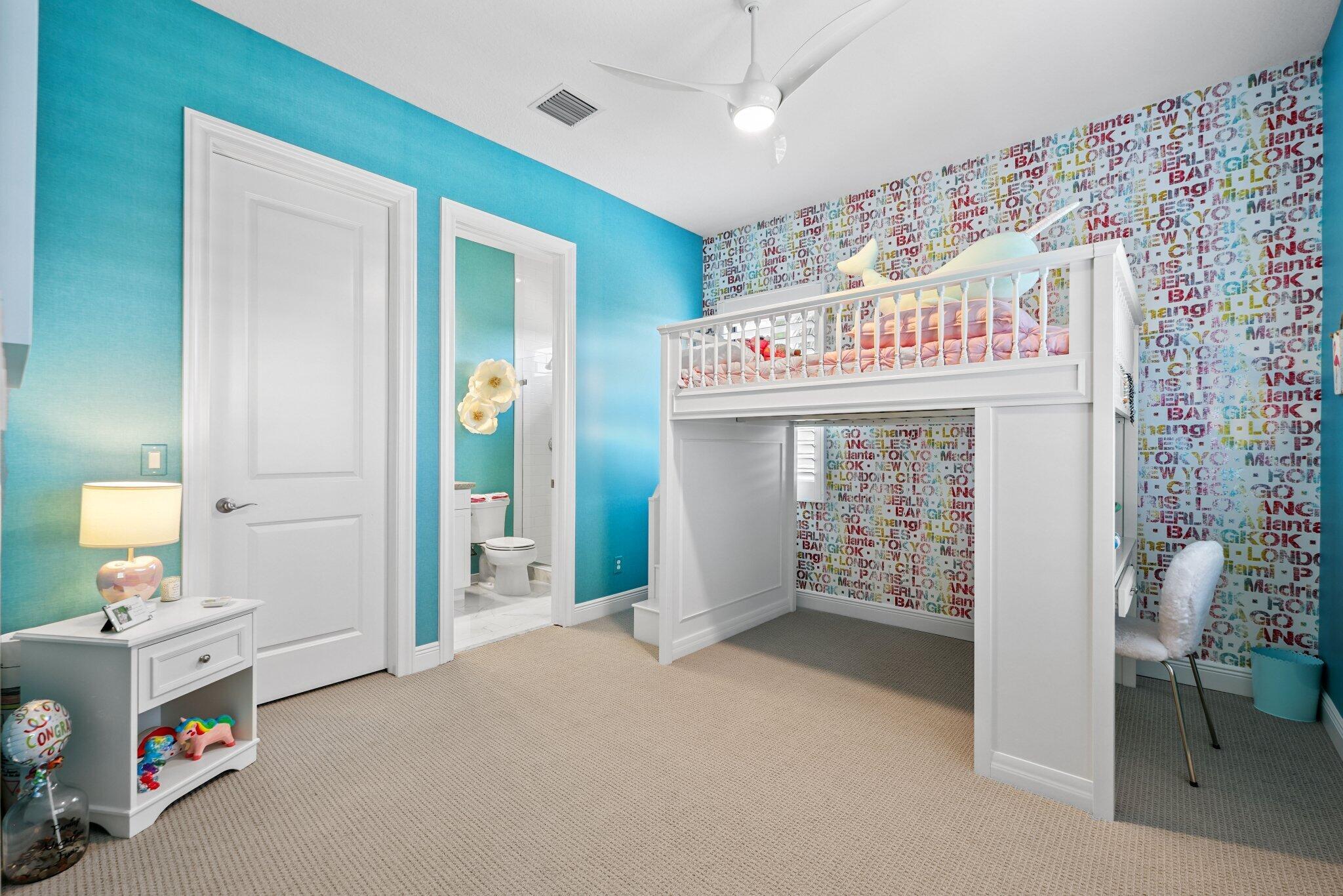 ROYAL PALM POLO - Residential