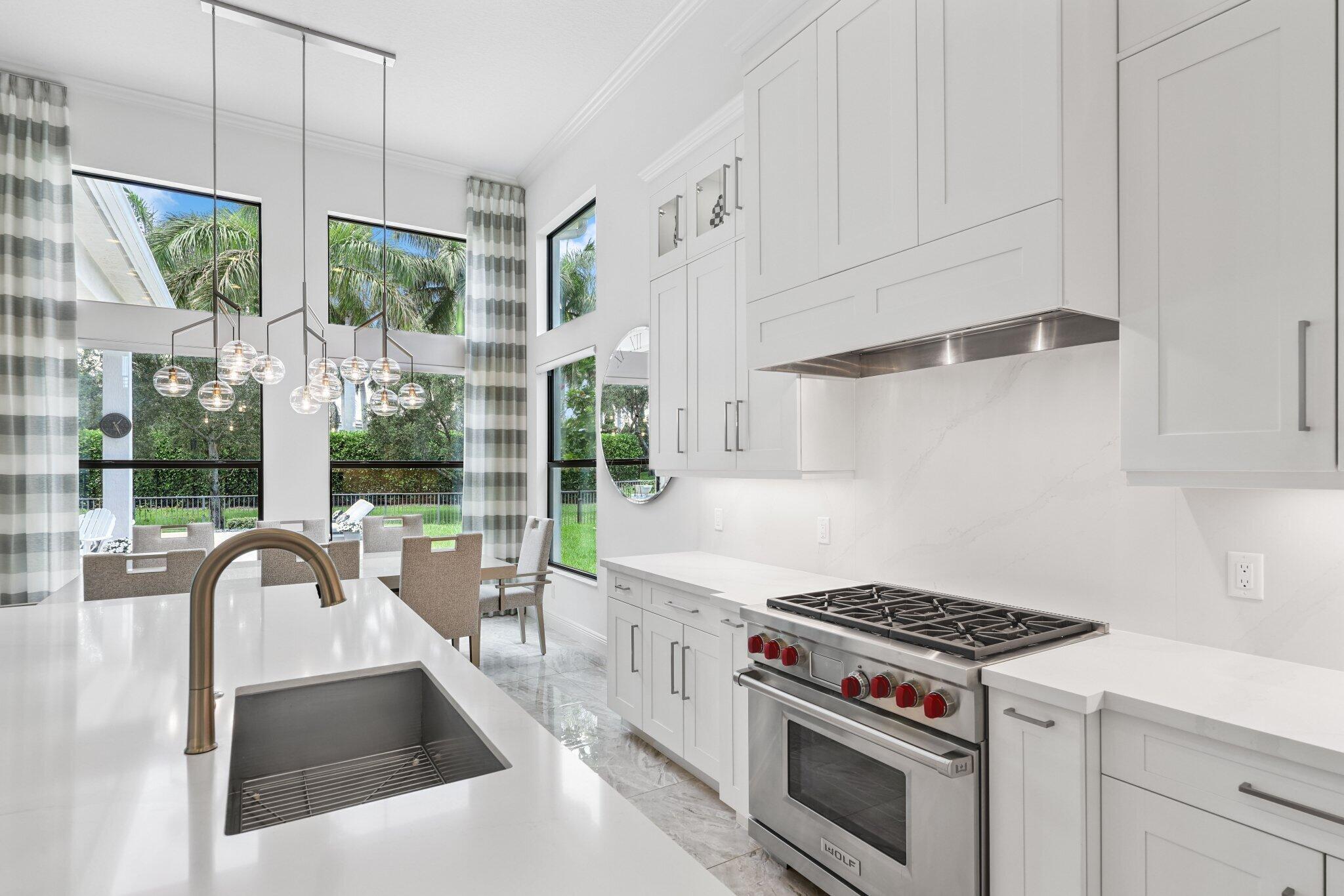 ROYAL PALM POLO - Residential