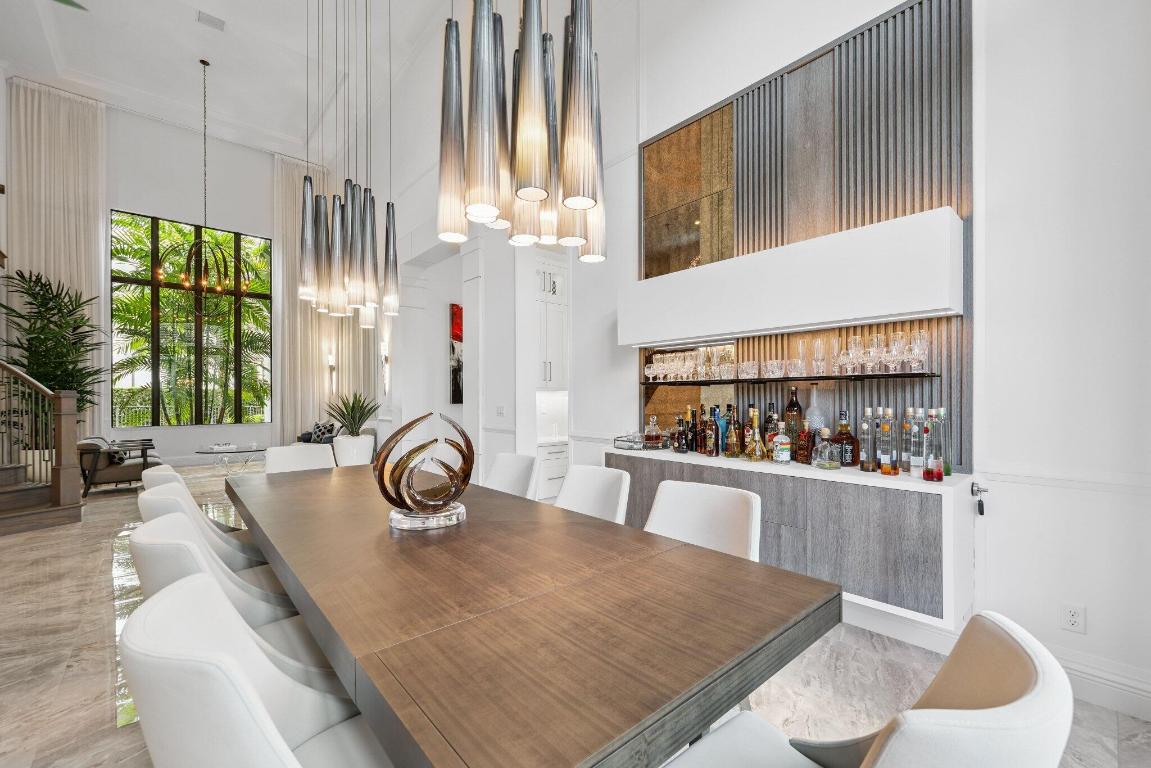 ROYAL PALM POLO - Residential