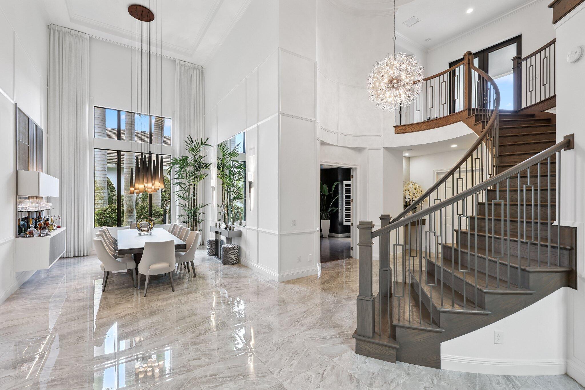 ROYAL PALM POLO - Residential