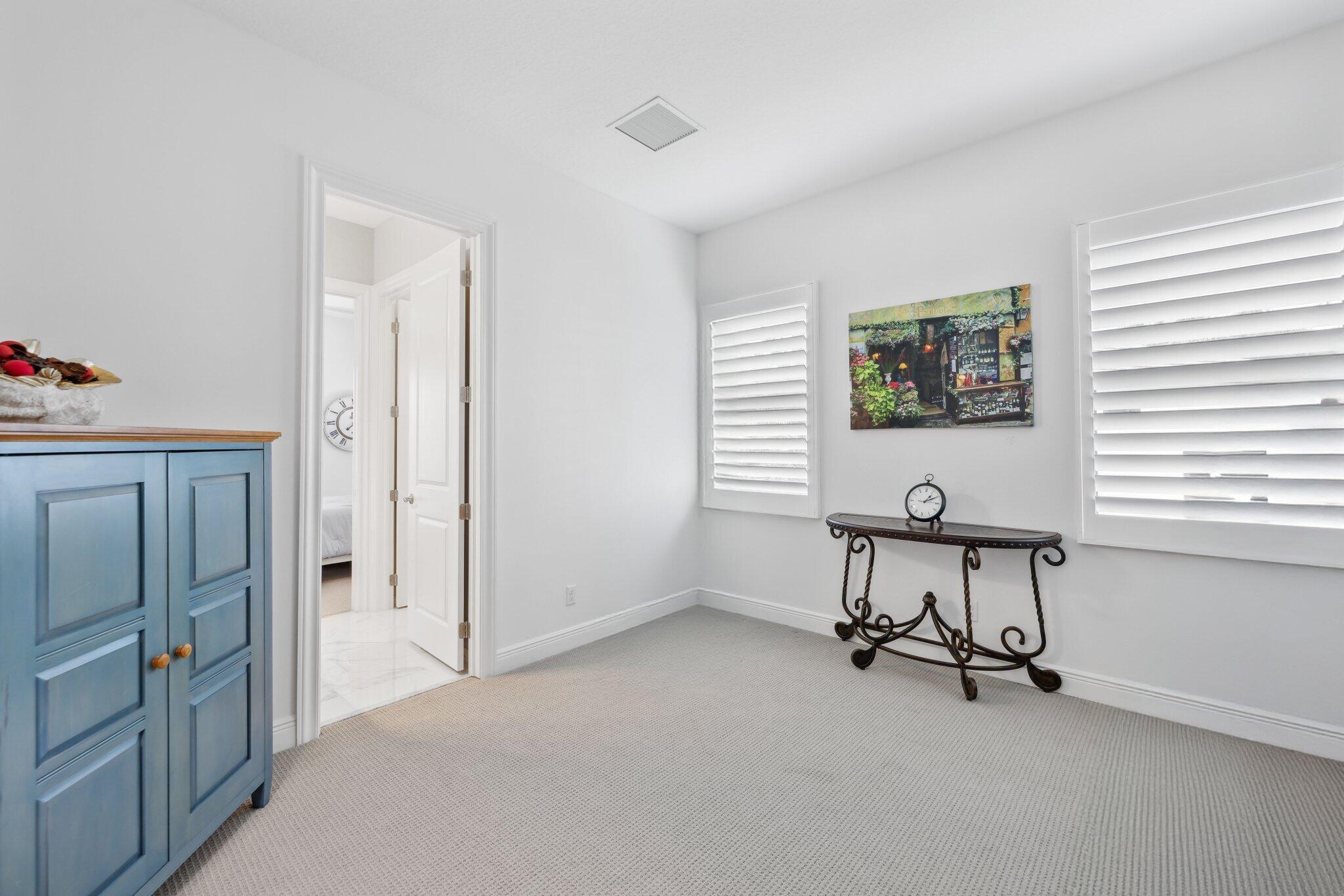 ROYAL PALM POLO - Residential