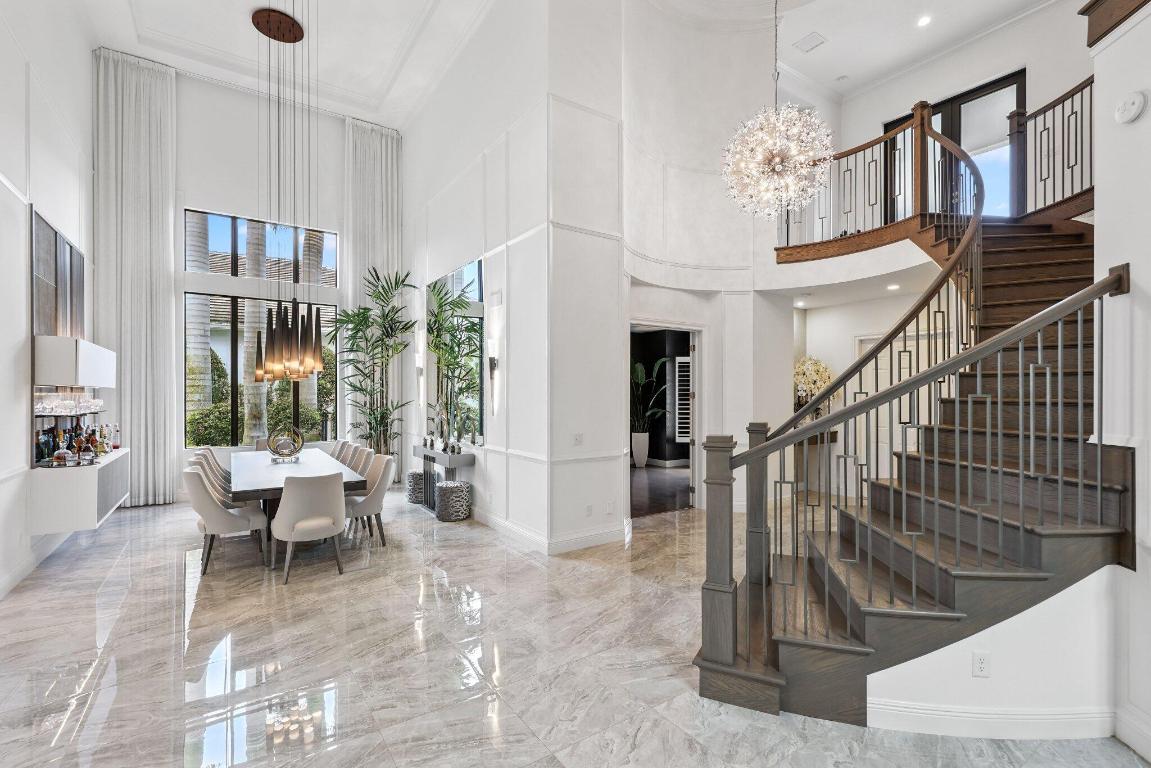 ROYAL PALM POLO - Residential