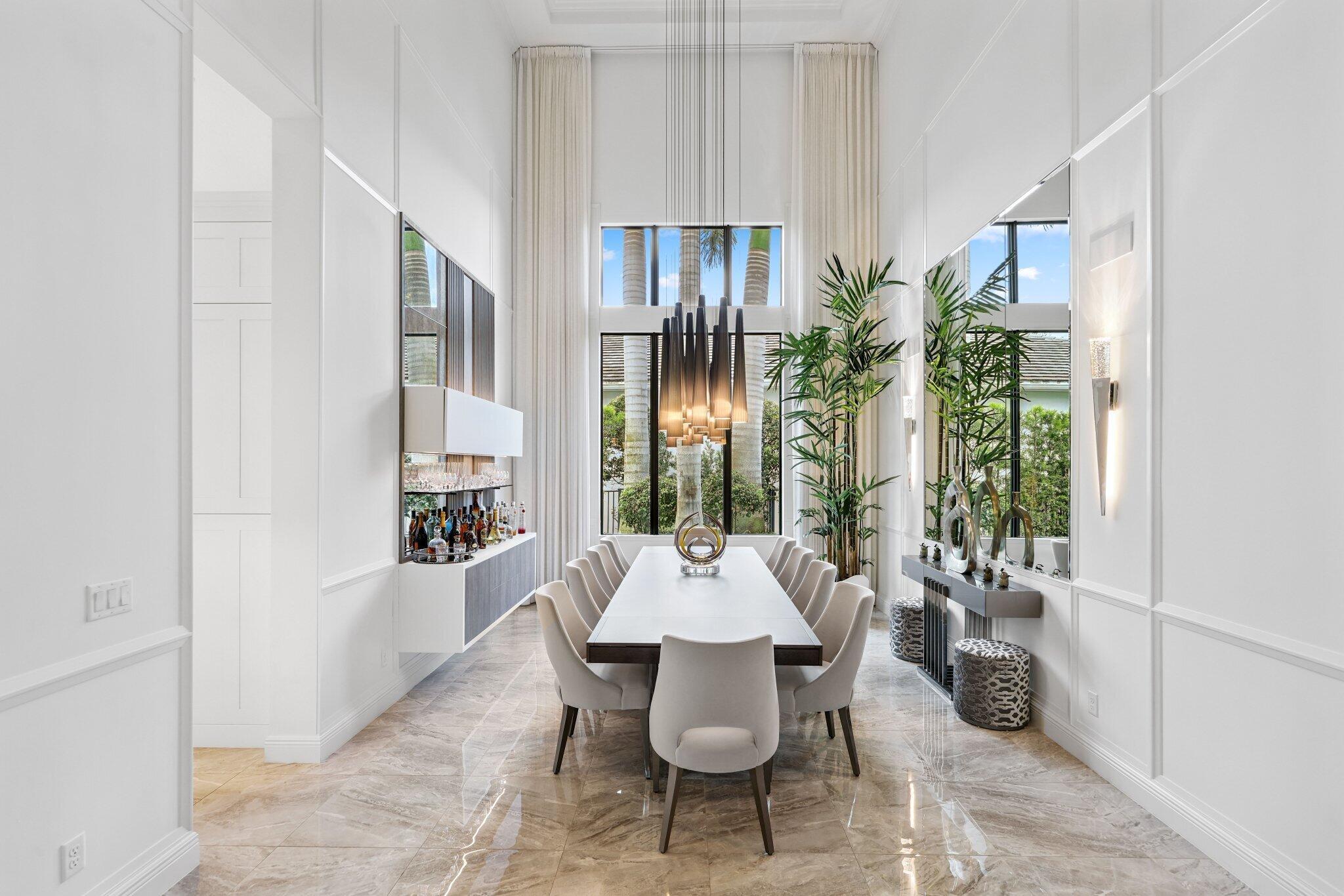 ROYAL PALM POLO - Residential