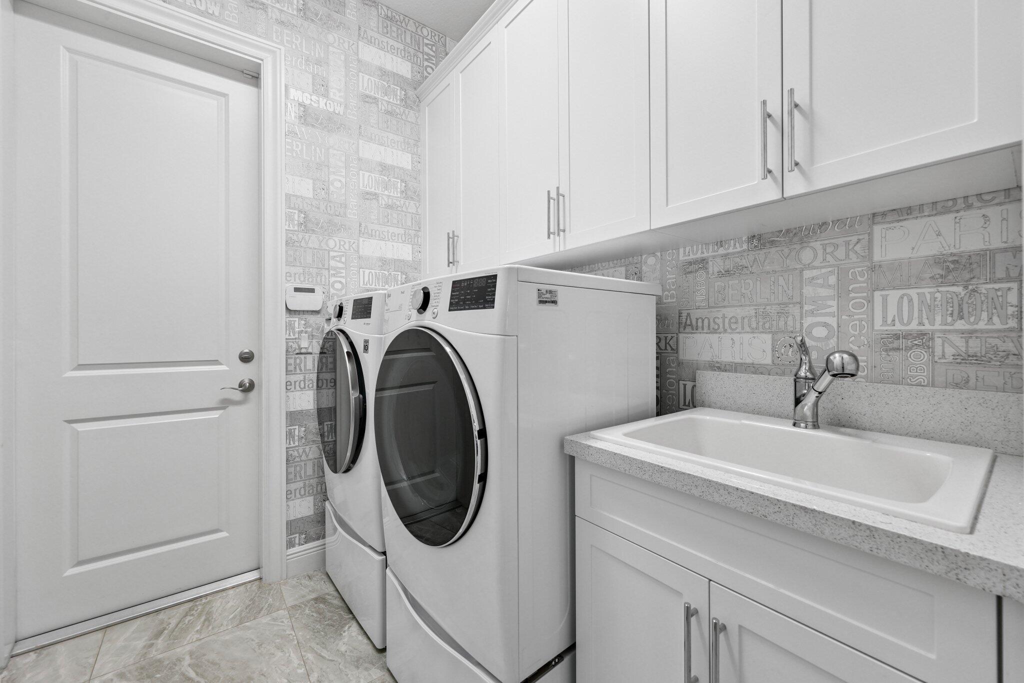 ROYAL PALM POLO - Residential