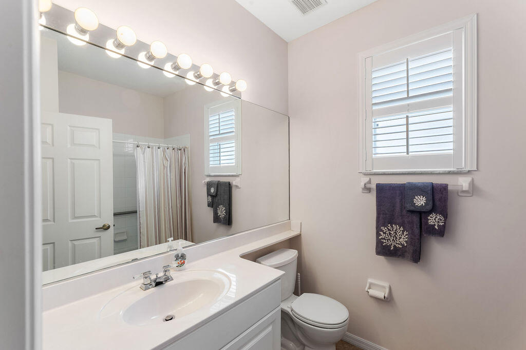 KINGS ISLE PHASE VIII-B - Residential