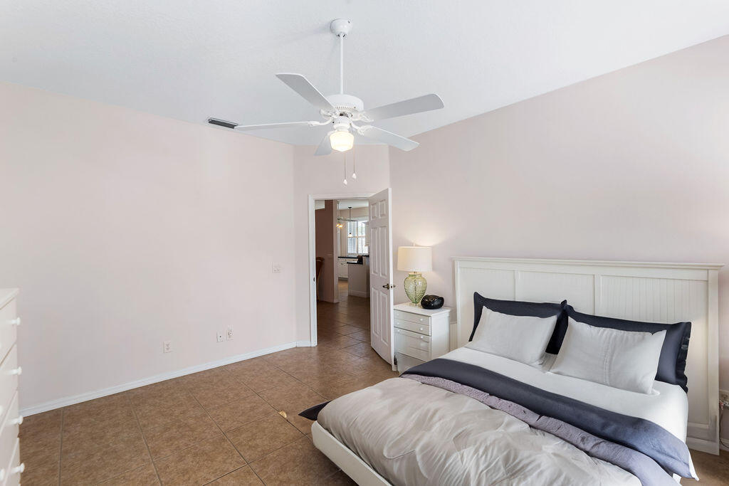 KINGS ISLE PHASE VIII-B - Residential