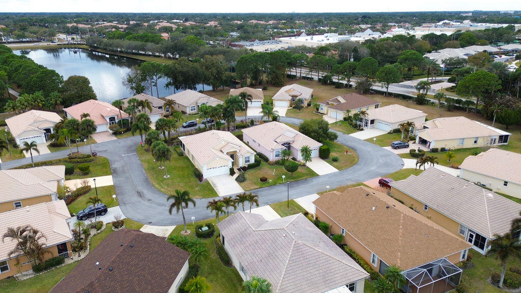 KINGS ISLE PHASE VIII-B - Residential