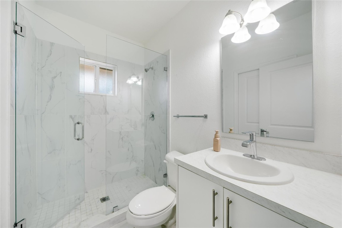 FOREST PARK VILLAS - Residential