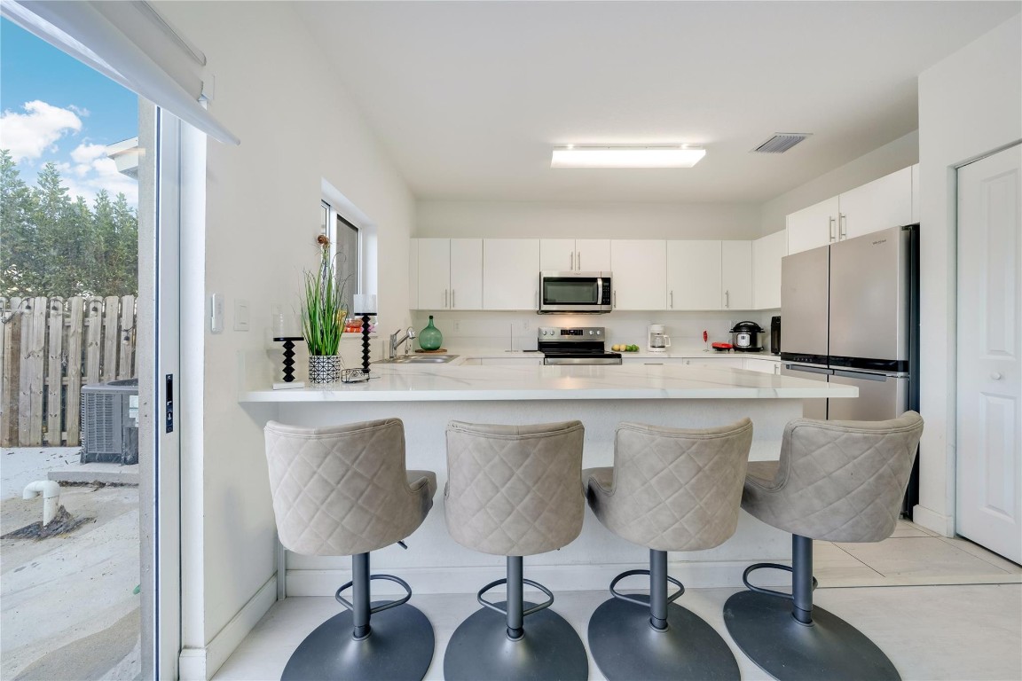 FOREST PARK VILLAS - Residential