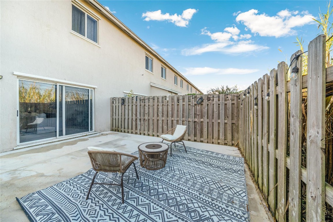 FOREST PARK VILLAS - Residential