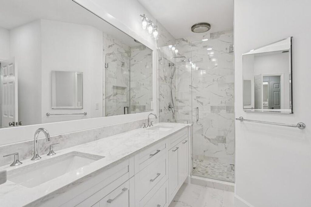 Photo of 502 Ryder Cup Circle #502, Palm Beach Gardens, FL 33418 (MLS # R11088345)