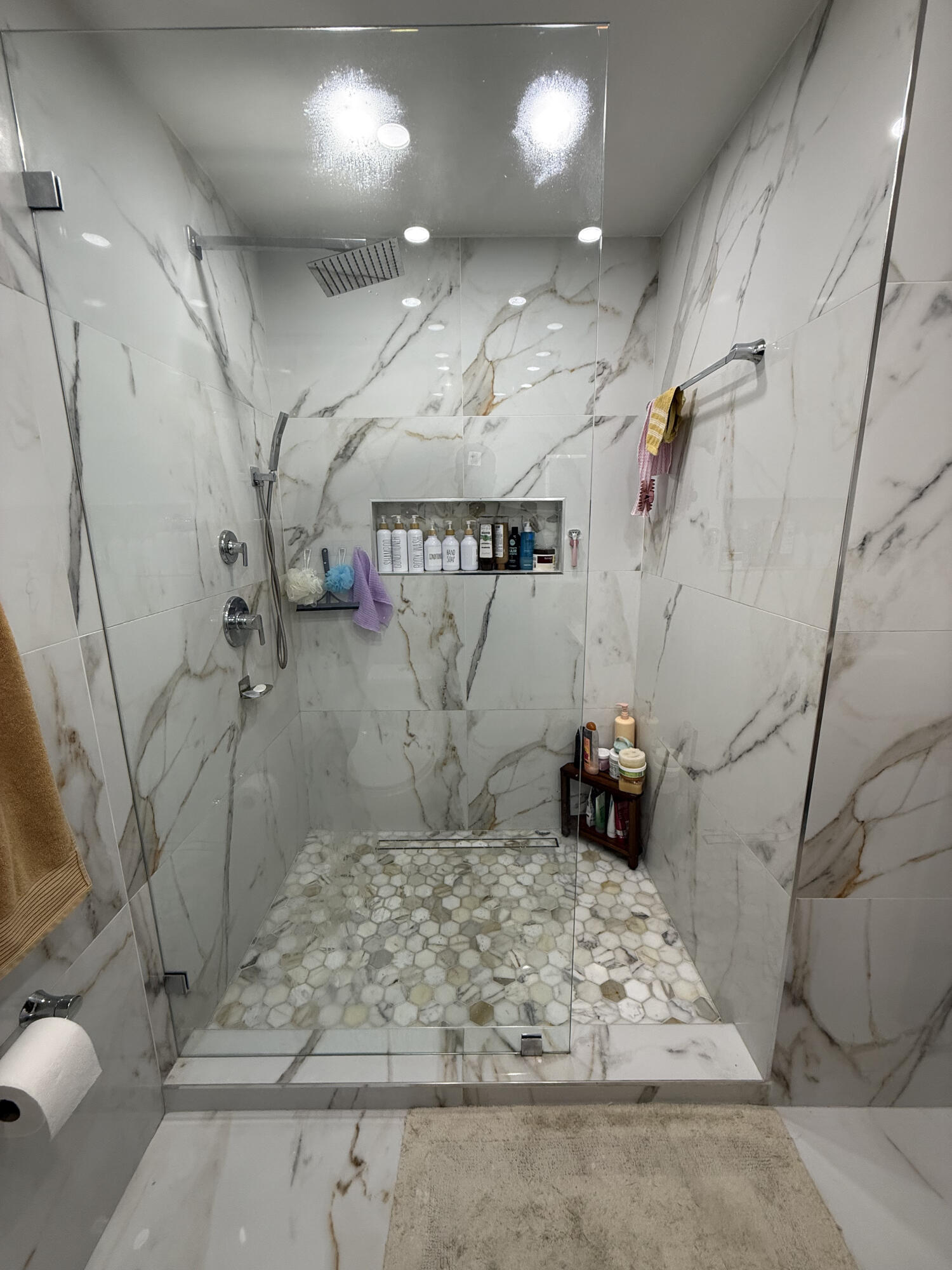 THE MOORS TOWNHOUSES - Residential