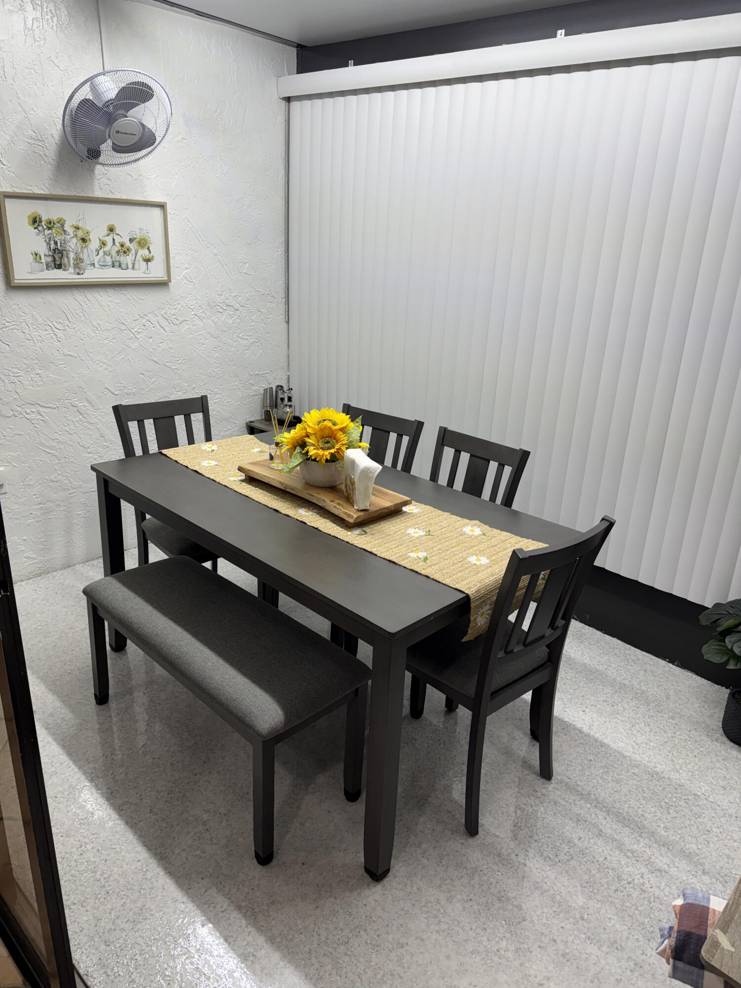 THE MOORS TOWNHOUSES - Residential