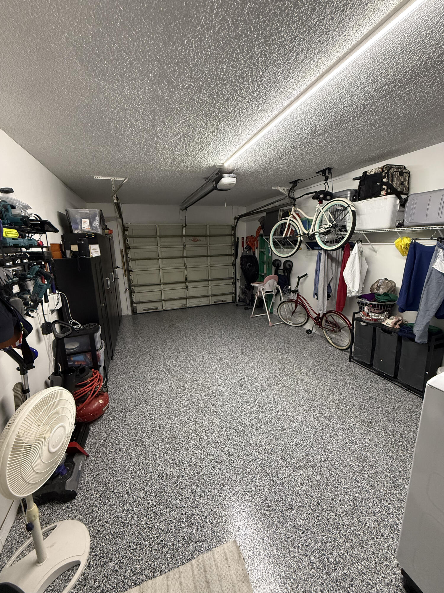 THE MOORS TOWNHOUSES - Residential