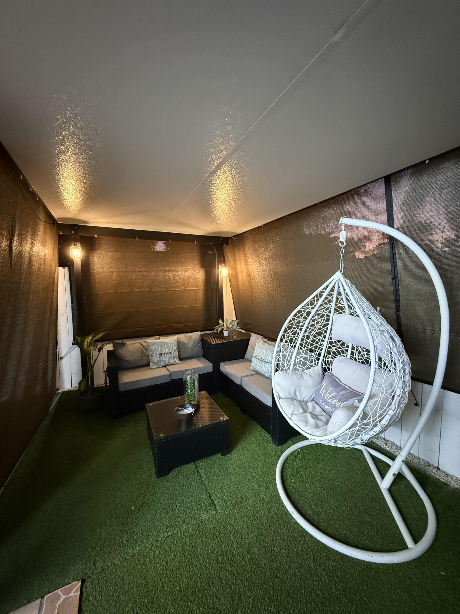 THE MOORS TOWNHOUSES - Residential