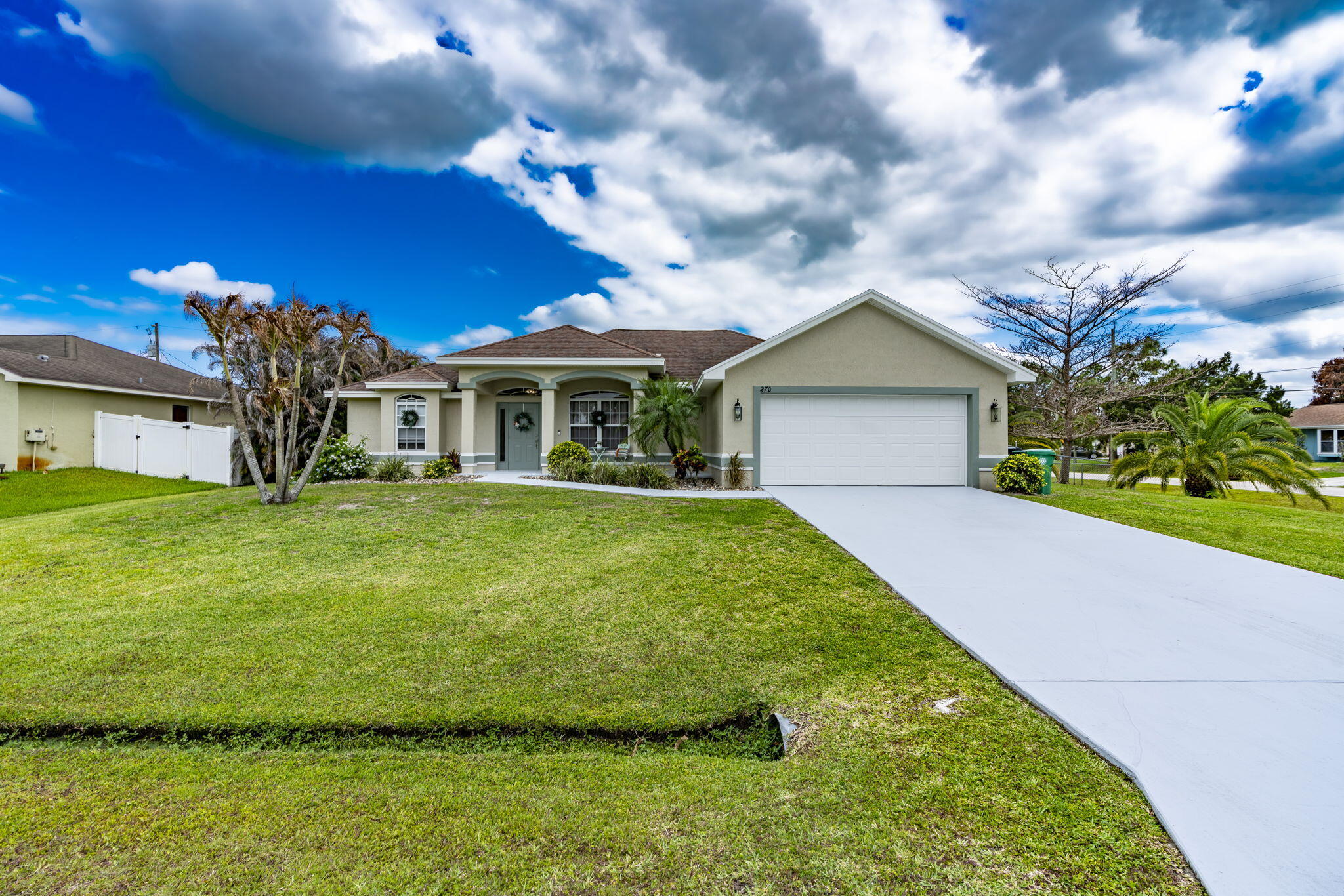 PORT ST LUCIE SECTION 13 - Residential