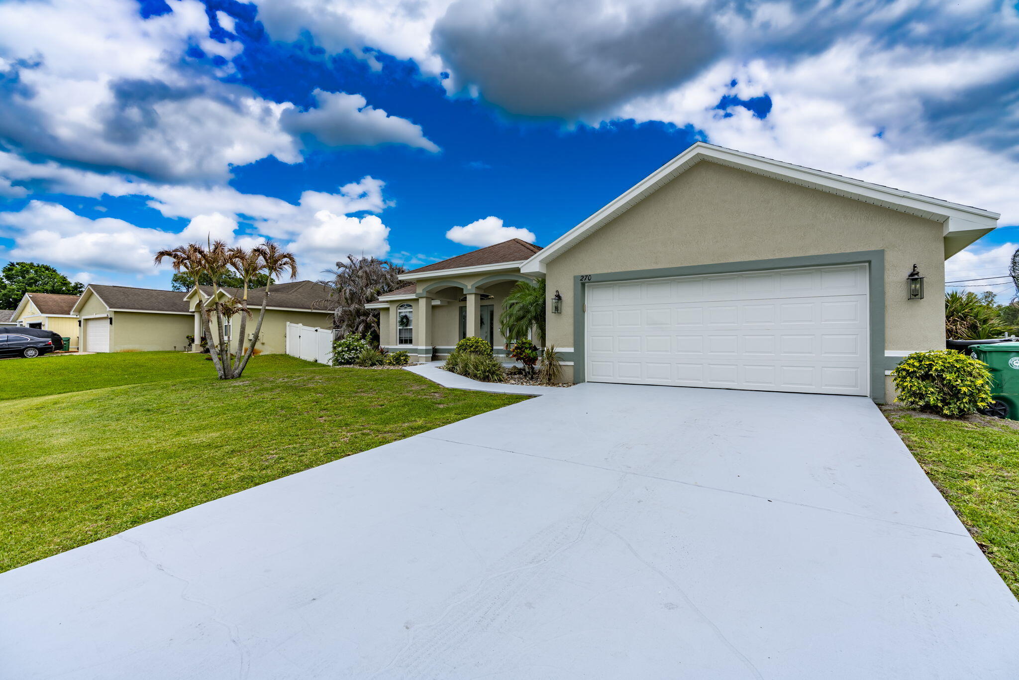PORT ST LUCIE SECTION 13 - Residential