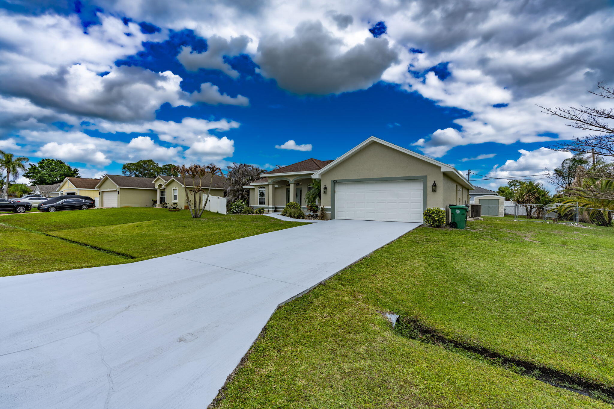 PORT ST LUCIE SECTION 13 - Residential