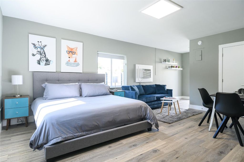 Photo of 1020 N Victoria Park Road #12, Fort Lauderdale, FL 33304 (MLS # F10528903)