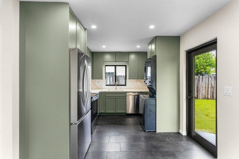 Tiny photo for 321 NE 59th Street, Oakland Park, FL 33334 (MLS # B26059322)