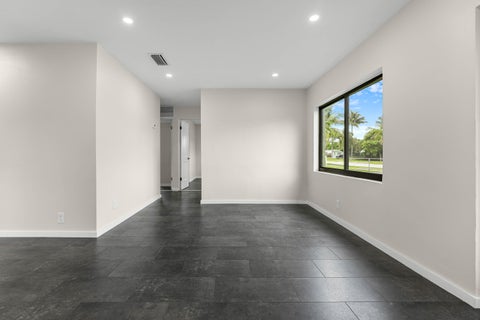 Tiny photo for 321 NE 59th Street, Oakland Park, FL 33334 (MLS # B26059322)