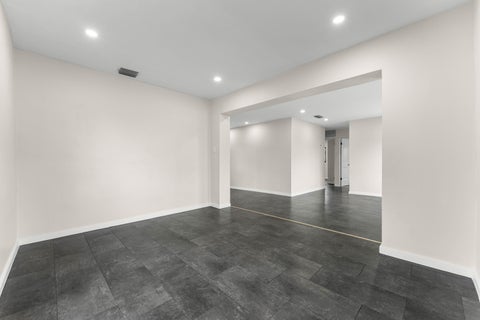 Tiny photo for 321 NE 59th Street, Oakland Park, FL 33334 (MLS # B26059322)