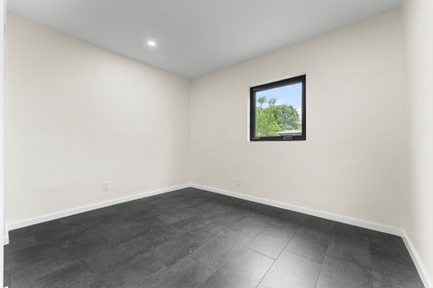 Tiny photo for 321 NE 59th Street, Oakland Park, FL 33334 (MLS # B26059322)
