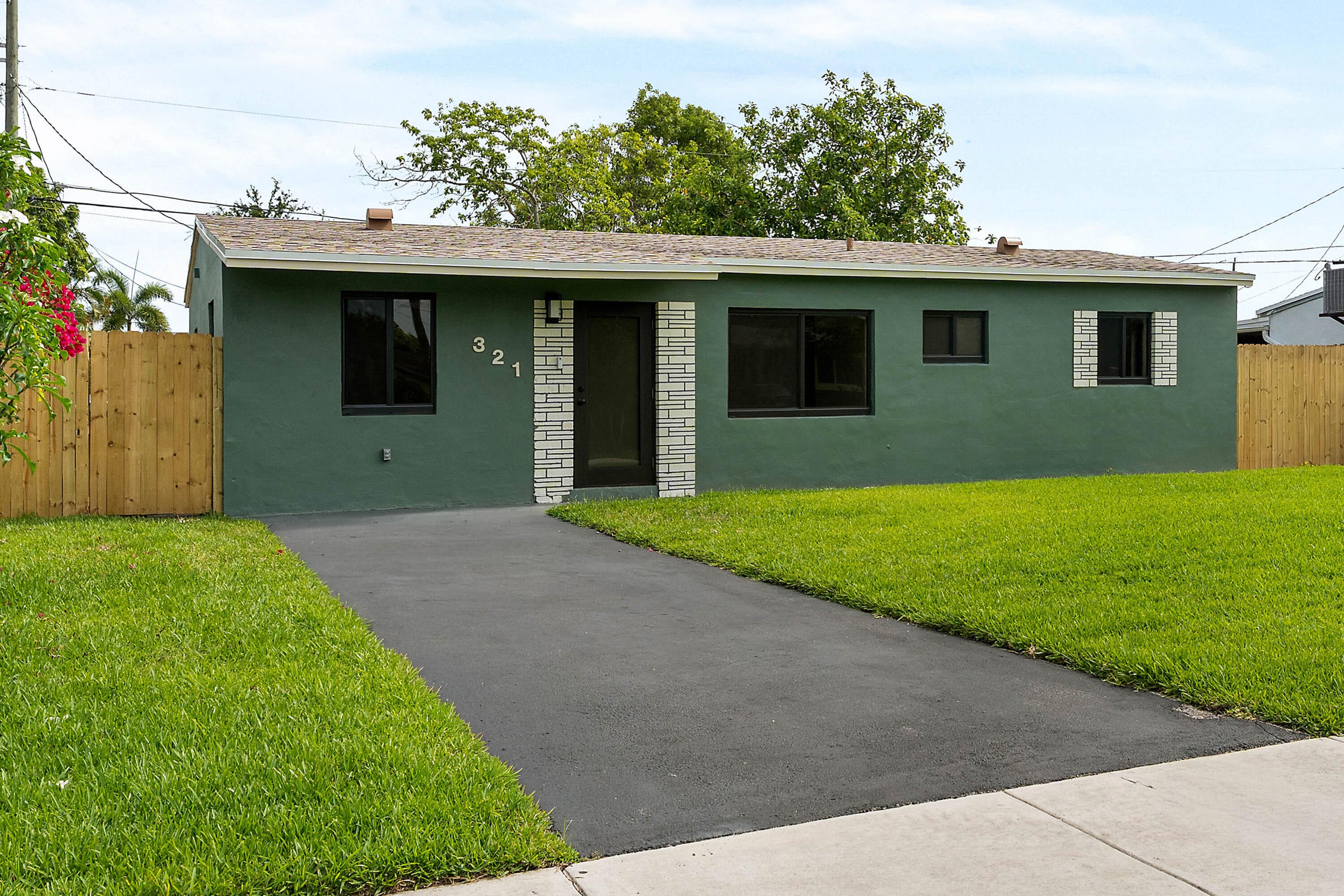 321 NE 59th Street