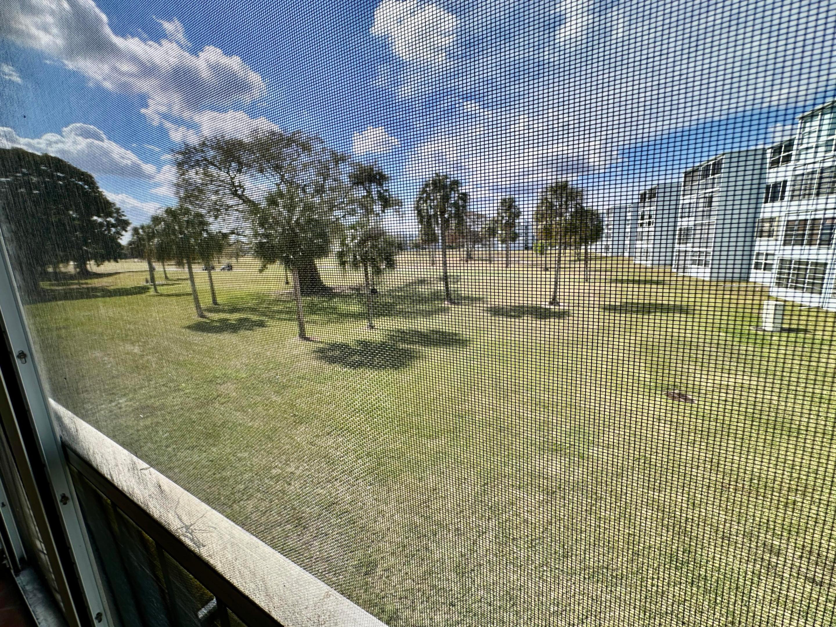 9 OF PALM SPRINGS 2 CONDO - Residential