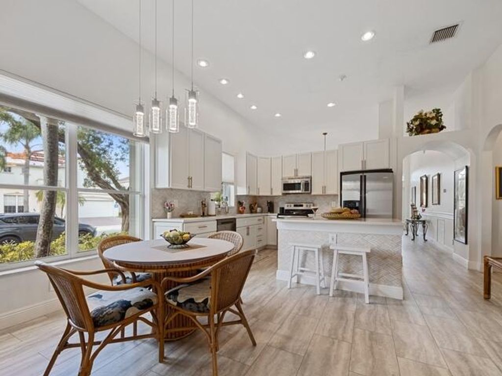 Photo of 8534 Via D Oro, Boca Raton, FL 33433 (MLS # R11058022)