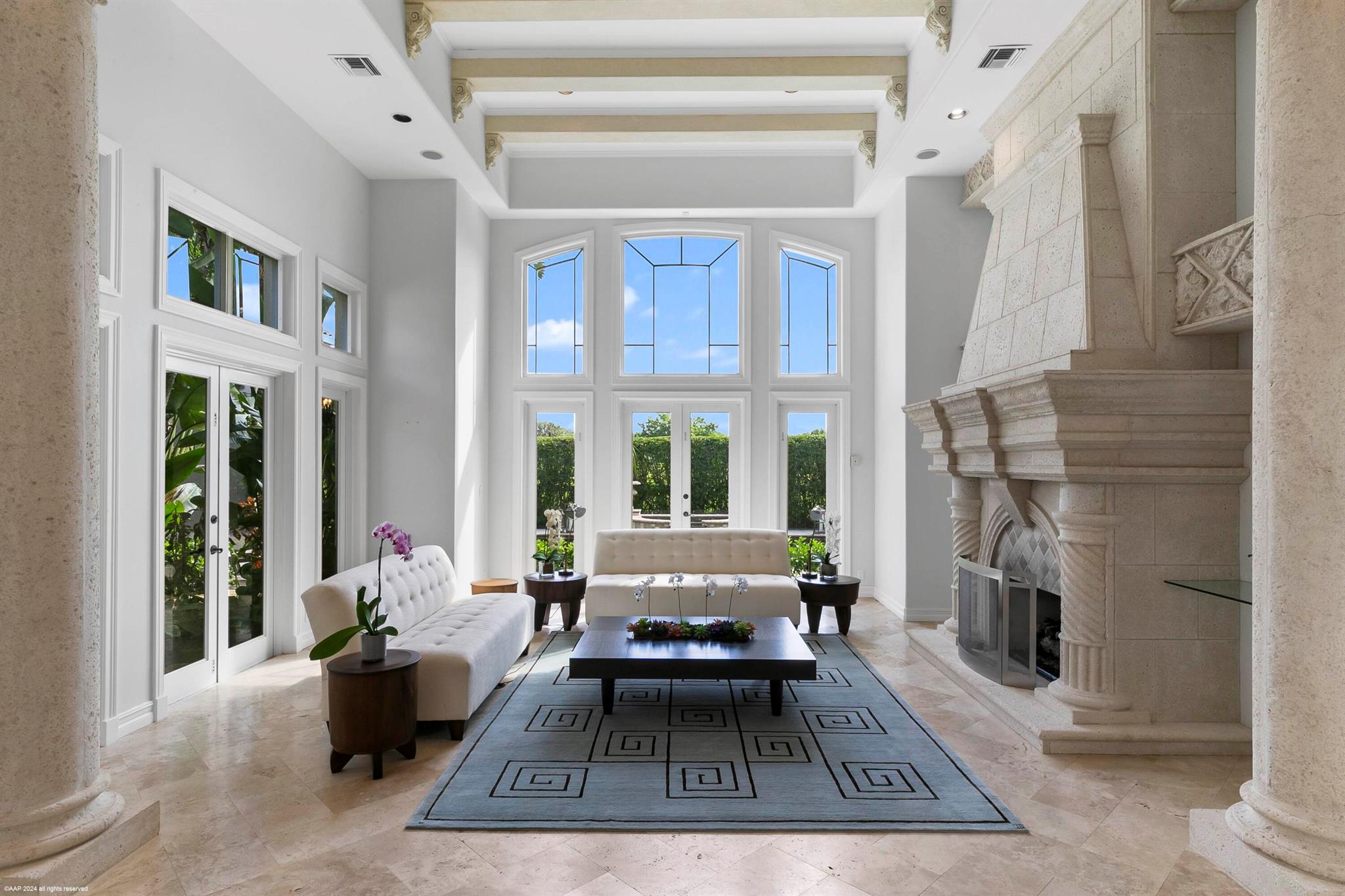 KENSINGTON - Residential