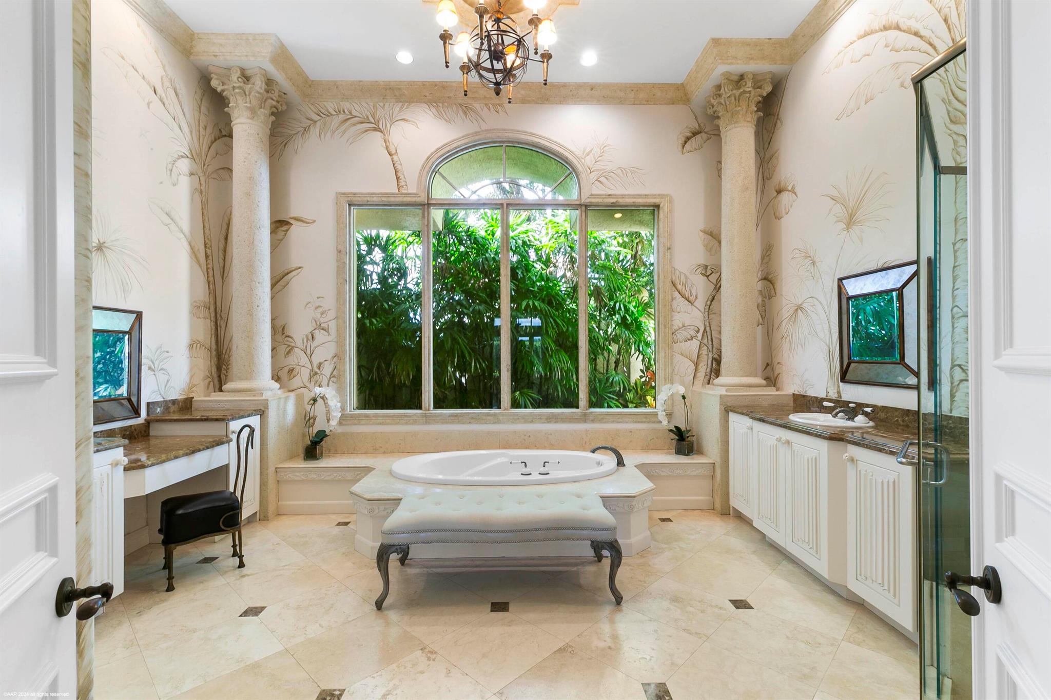 KENSINGTON - Residential