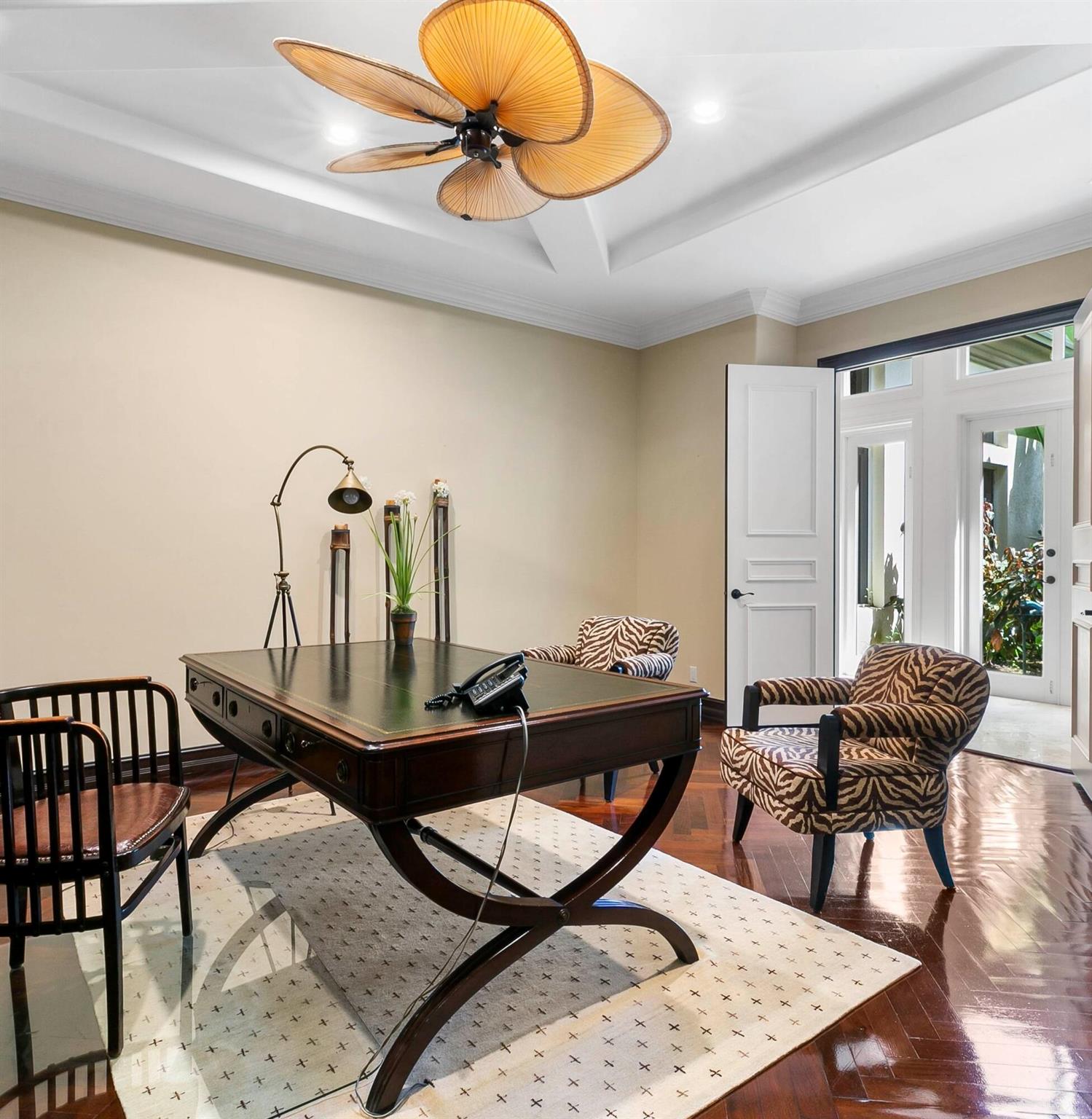 KENSINGTON - Residential