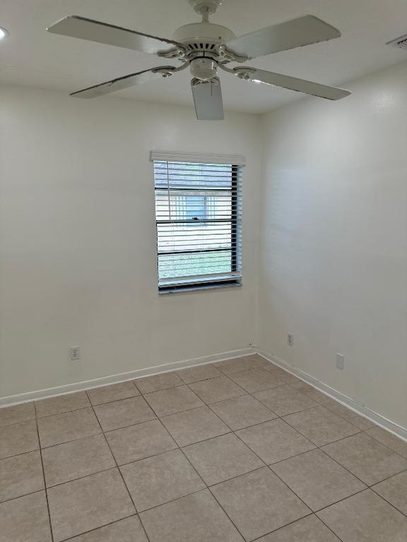 SOUTH SHORE 4 OF WELLINGTON - Residential Lease