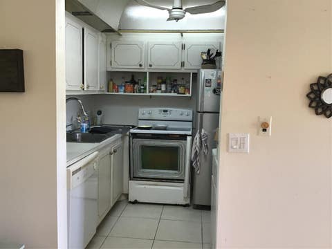Tiny photo for 7 Oakridge B #7, Deerfield Beach, FL 33442 (MLS # F10548923)
