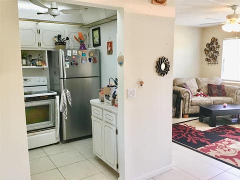 Tiny photo for 7 Oakridge B #7, Deerfield Beach, FL 33442 (MLS # F10548923)