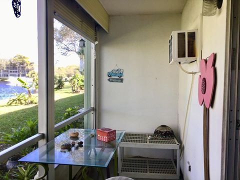 Tiny photo for 7 Oakridge B #7, Deerfield Beach, FL 33442 (MLS # F10548923)
