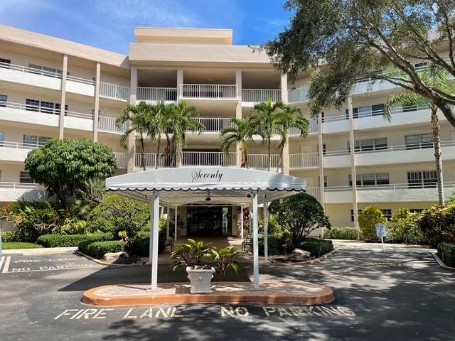 Beautiful light and bright 2 bed/2 bath unit with golf course views from the balcony. New kitchen appliances, including washer/dryer. Community pool just a few steps from the unit. Assigned parking. Plenty of guest parking. Water and basic cable included. Amenities include multiple pools, BBQ area, tennis, basketball, and volleyball courts. 10–15 minutes from the beach, shopping, and restaurants. Close to highways and just a short drive to Miami and Fort Lauderdale international Airports. The Pompano Beach fishing Village and the beach is a 12-15 minute drive. Building requires a minimum credit score of 700. Unit available and ready for a new tenant. Pets allowed with ESA paperwork.