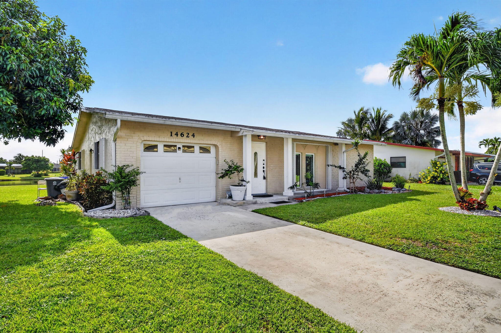 14624 Country Side Lane