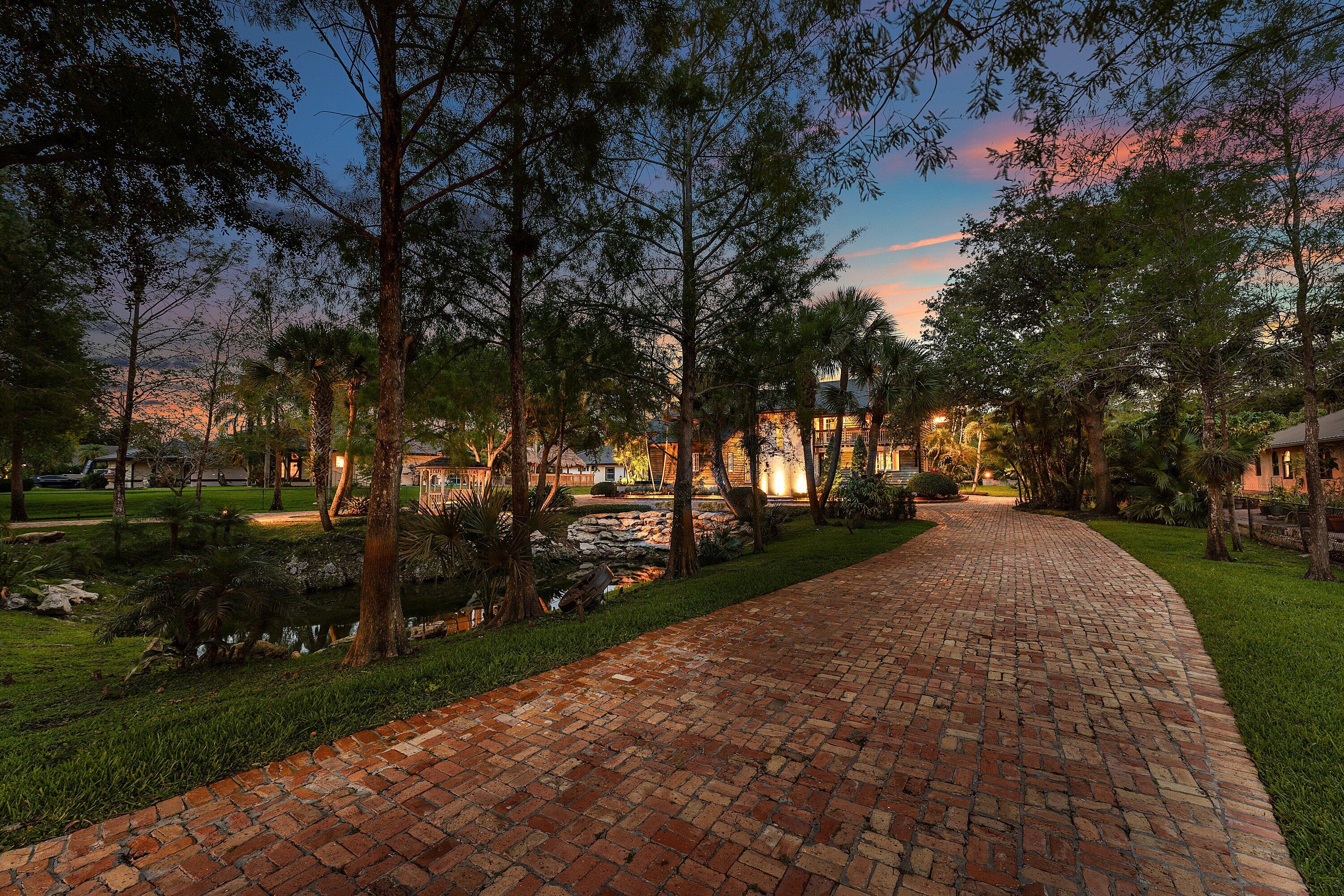 Parkland - Residential