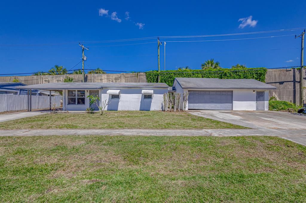 Photo of 9152 Birmingham Drive, Palm Beach Gardens, FL 33410 (MLS # R10888210)