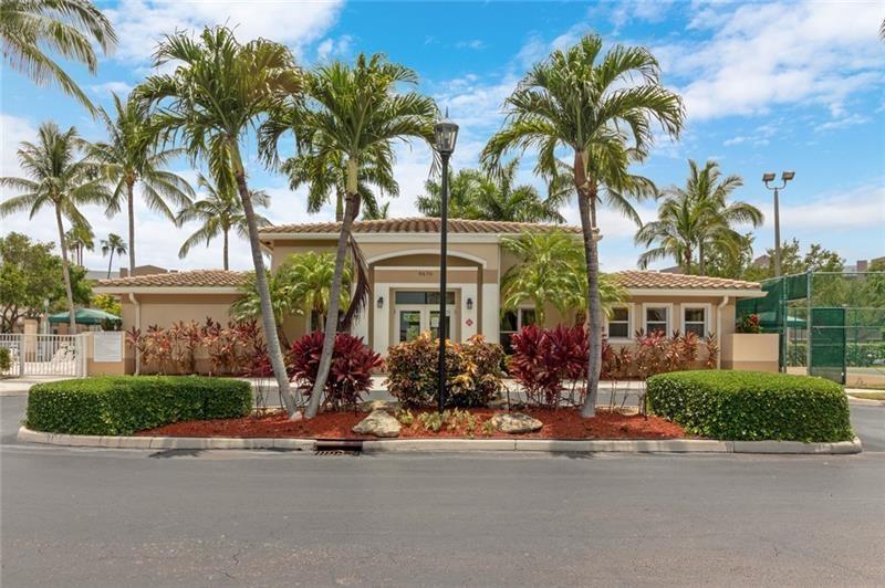 Weldon @ King's Point - Residential